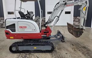 รถขุดขนาดเล็ก 6 ตัน ยี่ห้อ Takeuchi TB260 TB216 TB225 Sany Kubota มือสอง ราคาโรงงาน ราคาถูก ระบบไฮดรอลิก แข็งแรง พร้อมขาย - Product Image 2