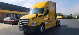 Mejores Ofertas: Camión Semirremolque Cascadia 126 USADO 2022 con Cabina Dormitorio Integral de 72 Pulgadas, 455 HP, Transmisión Automática de 12 Velocidades, Envío a Todo el Mundo - Product Image 4