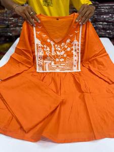 Ensemble de cordon de broderie traditionnel Jaipur avec Kurti avec bordure supérieure élégante et poche latérale pour tenues ethniques et quotidiennes - Product Image 2