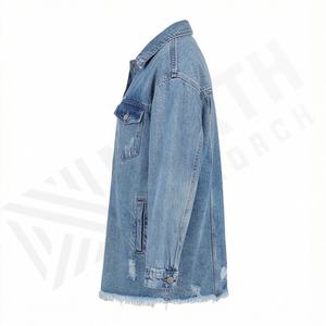 Veste en jean personnalisée pour femmes, poche sur la manche, style varsity, veste matelassée, jean lavable, vêtement d'extérieur en denim, élégant, décontracté, couleur personnalisée - Product Image 3