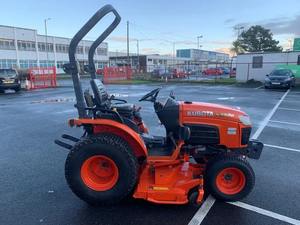 Tracteur utilitaire Kubota B2530 – Tracteur agricole compact 4x4 de 25 CV à vendre - Product Image 3