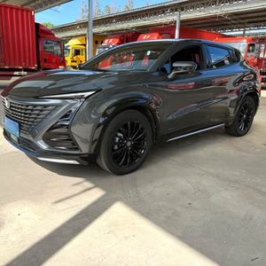 Auto Usado 2025, Sedán con Transmisión Automática de 4.1-6L, de China, Volante a la Izquierda, Asientos de Cuero, Euro IV, Techo Panorámico - Product Image 2