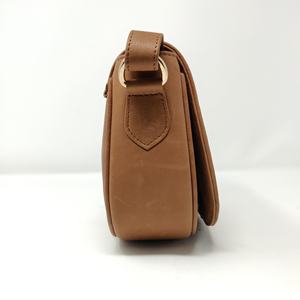 Vente en gros de sacs hobo faits à la main style traditionnel avec des décorations de chaîne sacs à bandoulière de mode pour femmes et filles - Product Image 4