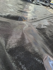 Lona PE negra personalizable 100-250gsm estilo liso impermeable con logotipo de marca personalizado - Product Image 4