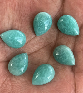 หินอัญมณีทรงหยดน้ำทำจากหินอัญมณีแบบแบนราบเหมือนปล่อยลูกแพร์จากอเมซอนธรรมชาติ - Product Image 1