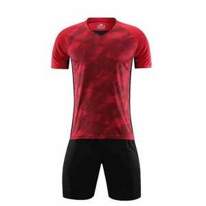 Ensemble de maillots de football unisexe en gros, sublimation personnalisée, 100% polyester, séchage rapide, respirant, léger, service OEM - Product Image 3