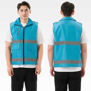 Gilet en polyester de visibilité pour hommes de qualité supérieure avec matériau réfléchissant Veste de sécurité à logo personnalisé pour le bénévolat de printemps Haus Industries - Product Image 6