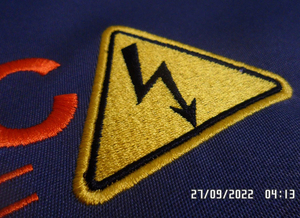 Insignias de bordado a máquina NATO Tela de sarga Adhesivo Merrow Border y Machine Embriodrey Insignias Personalizadas ronpex - Product Image 2