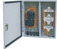 Armoire de distribution de fibres optiques extérieure FTTH 12 24 48 72 96 cœurs QIANHONG