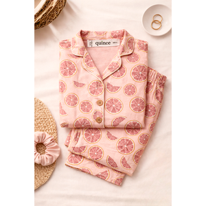 Conjunto de 2 Piezas para Mujer Sweet(lime) Dreams, Tejido de Seda de Leche, Transpirable, Suave, Cintura Elástica, Rayas, Manga Corta, Corte Holgado - Product Image 1