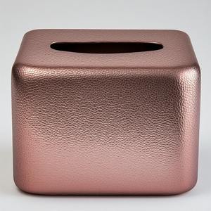 Boîte à mouchoirs décorative en métal sophistiquée avec un design durable fait à la main pour une utilisation élégante à la maison et au bureau - Product Image 1