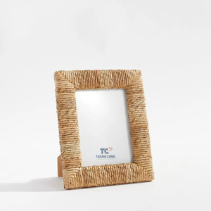 Vente en gros Offre Spéciale Cadres photo en jonc de mer tissés à la main Décoration en gros ou cadeau pour tous Fabriqué au Vietnam - Product Image 4