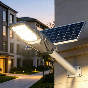 Lampione Solare LED ad Alta Potenza 100W-400W per Esterni, Impermeabile IP66, con Sensore di Movimento e Telecomando per Giardino - Product Image 6