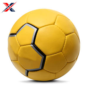 Logotipo personalizado amarillo agarre perfecto carcasa de cuero sintético duradero diseño de 32 paneles cubierta cosida a mano entrenamiento deportes balonmano bola - Product Image 2