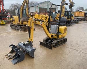 Excavatrices compactes sur chenilles Cat 300.9D de 6,5 tonnes, capacité de charge nominale de 1000 lb, à vendre - Product Image 2