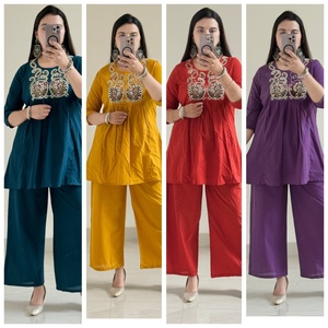 Conjunto de cuello redondo de algodón de primera calidad 60x60 con bordado elegante traje de diseñador para mujer ropa informal de fiesta - Product Image 6