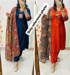 Trajes de Algodón para Mujer de Oficina, Estilo Indio-Pakistaní, en Hermosos Colores, Listos para Usar, Conjunto de Kurta de Algodón, Ropa para Oficina y Vacaciones, Venta al por Mayor - Product Image 1