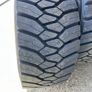 Compre neumáticos de camión 315/80R22.5 con agarre de calidad superior y durabilidad para viajes de larga distancia, entrega rápida disponible ahora - Product Image 6
