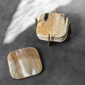 Juego de Posavasos Cuadrados de Cuerno Hechos a Mano, Estilo Clásico, Calidad Premium, Ecológicos, 5mm de Grosor - Product Image 6