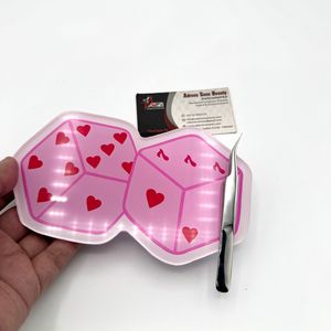 Azulejos de pestañas de dados de diseño sostenible personalizados, azulejos de pestañas acrílicos en forma de corazón, imanes para pinzas, herramienta de belleza al por mayor - Product Image 2