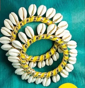 Brazalete de concha marina hecho a mano Cowrie Gota brazalete cumpleaños Rakshabandhan regalo damas de honor Favor Suhag Kada Haldi Mehandi obsequios - Product Image 4