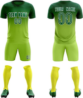 2026 Özel Yüksek Kalite %100 Polyester Futbol Formaları Üniforma Seti Süblimasyon Transfer Baskılı Nefes Alabilen Anti-UV Hafif