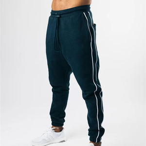 Pantalon de survêtement décontracté noir pour homme Pantalon de sport en toile confortable et léger pour l'entraînement d'hiver OEM personnalisé - Product Image 1