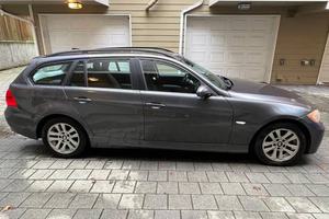 BMW 325xi Sport Tourer d'occasion 2006 (conduite à gauche/droite) - Product Image 4