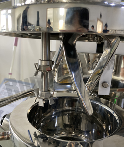 Machine automatique de fabrication de semelle de chaussure Machine de coupe biseautée de partie arrière de semelle intérieure de chaussure - Product Image 1