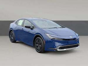 Toyota Prius Plug-In Hybrid SE Sedán 2026 Usado en Buen Estado en Venta, Tracción Delantera, Transmisión Automática, Neumáticos R17, 5 Asientos, 8 Bolsas de Aire - Product Image 3