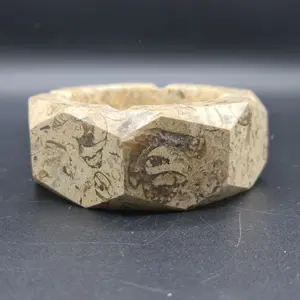 Cenicero Moderno de Mármol Fósil Resistente al Fuego para Fumar, Piedra Hecha a Mano para Villa, Hotel, Cocina, Comedor - Product Image 1