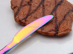 Ensemble d'argenterie multicolore SS304 faite à la main couverts en acier inoxydable PVD coloré couverts arc-en-ciel miroir couteau cuillère et fourchette - Product Image 6