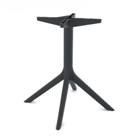 Base de chaise Rita en polypropylène moulé par injection de gaz et fibre de verre, pieds modernes et durables pour extérieur, compatible avec les plateaux 70x70cm et 80x80cm, livraison par la poste