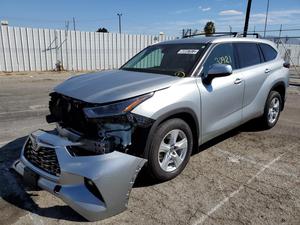 Toyota Highlander L 2021 (VOITURES D'ACCIDENT À VENDRE) - Product Image 1
