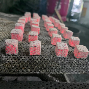 Disfrute de los lujosos sabores de Shisha con Coco Cubes Coconut Shell Hookah Charcoal - Product Image 1