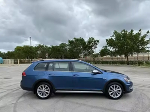 SUV d'occasion 2024, conduite à gauche, sièges en cuir, transmission automatique, caméra arrière 360°, toit ouvrant panoramique - Product Image 5