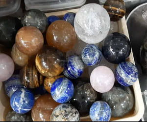 Cabochon rond et lisse en vrac, pierre précieuse en onyx vert pour bracelet, bijoux pour bague, boucle d'oreille et collier, fabrication de bijoux - Product Image 3