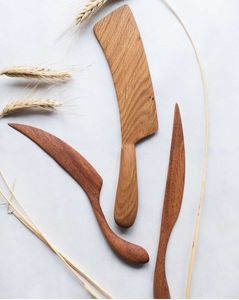 Ensemble de couverts à manche en bois personnalisé couverts en bois de manguier avec cuillères, fourchettes et couteau à beurre pour une cuisine élégante - Product Image 4