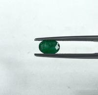 100% Zamrud Zambia Alami 6x4-5x7mm Potongan Oval Hijau Sedang 10.00 Karat Batu Permata Lepas Berkualitas Tinggi untuk Pembuatan Perhiasan