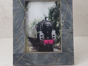 Customized Luxurious Best Quality Handcrafted Resin & Wooden Picture Photo <b>Frame</b> for Decoration <b>Poster</b> Picture Photo <b>Frame</b> - Product Image 4