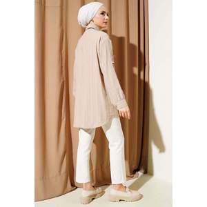 เสื้อเปลือกต้นกับแขนอินทรธนูสีเบจ - Product Image 2