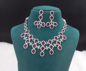 Accesorios de moda de diseño único, conjunto de collar y pendientes de piedra AD para colección de joyería Nupcial Étnica a la venta - Product Image 2