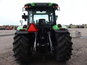 Tracteur Deutz-Fahr 6135C TTV 2024, 4 cylindres, 3,8 L, moteur FARMotion Tier 4, 135 CV, à vendre - Product Image 3