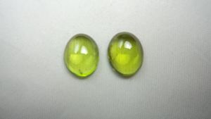 Hermosa forma mixta verde peridoto cabujón piedra preciosa suelta tamaño libre joyería personalizada preciosa piedra preciosa suelta peridoto Natural OEM - Product Image 5