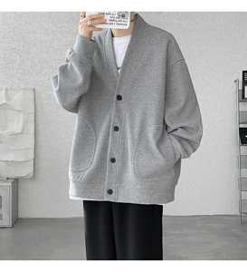 Chaqueta cárdigan con cuello en V de alta calidad para hombre, Top de punto de viscosa gris de algodón, decoración Jacquard, cierre de botones, Invierno - Product Image 1