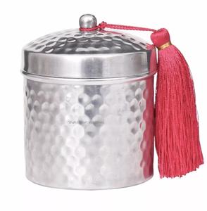 Tarro de vela de metal con acabado negro mate con tapa para decoración de iluminación de sala de estar de mesa, tarro de vela redondo martillado - Product Image 3