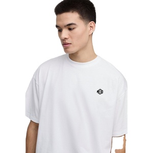 เสื้อยืดผู้ชายพิมพ์ลายพัฟ3D เสื้อยืดคอกลมพิมพ์ลายแขนพองเข้ารูปโอเวอร์ไซส์ผ้าคอตตอน240กรัมพิมพ์โลโก้ตามสั่ง - Product Image 1