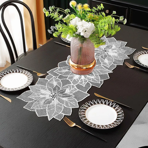 Chemin de table perlé à la mode fantaisie fait à la main chemin de table perlé de noël pour salle à manger cuisine et décor d'événement coureurs de perles de verre durables - Product Image 1