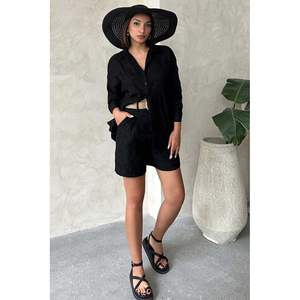 Shorts brodés pour femmes - Product Image 4