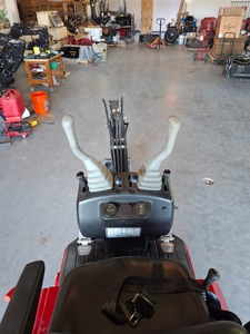 Mini-excavatrice HT18 avec cylindre hydraulique Huade, moteur et composants principaux PLC, poids opérationnel de 1,2 à 6 tonnes - Product Image 4